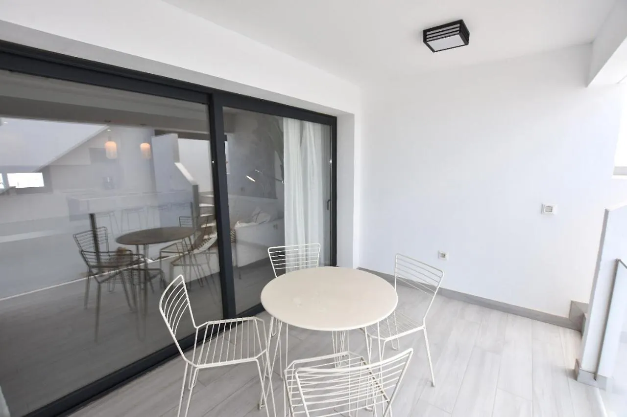 Book Jet - Costa Dream Apartment La Oliva 0*,
